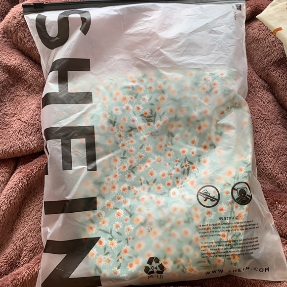 Ditsy Floral Cami Dress - Picture 4 of 4